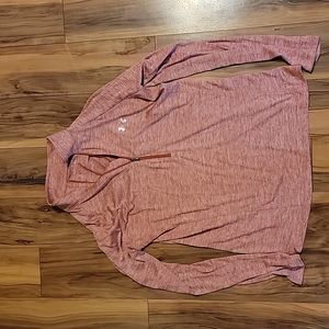 Under Armour L heatgear half zip.
